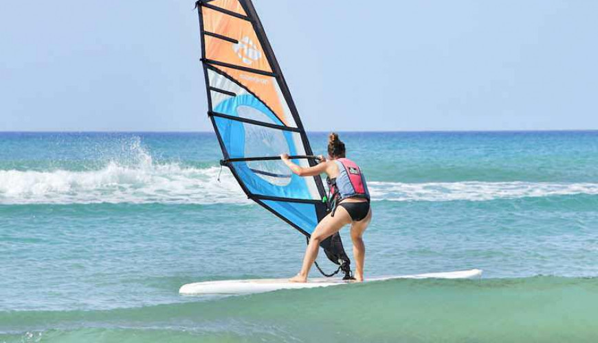 windsurf ragazza 1
